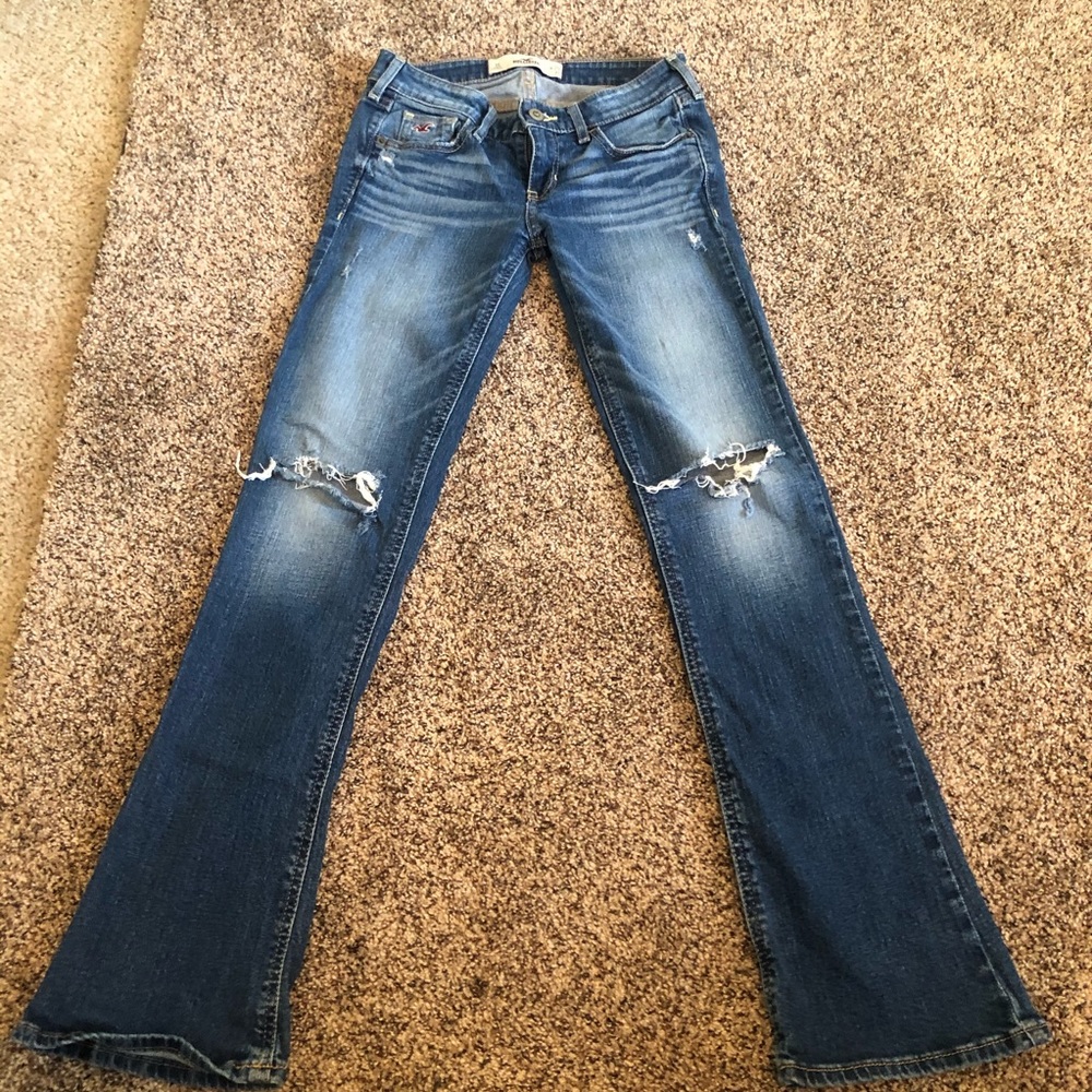 Hollister Jeans. Distressed.